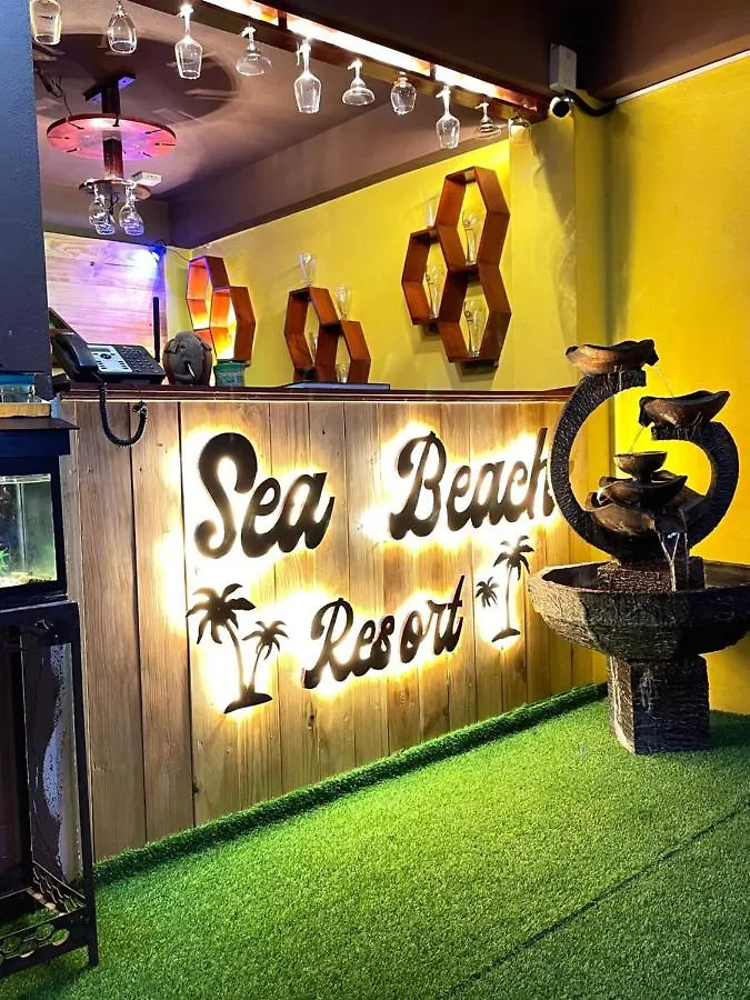 Sea Beach Resort نيجومبو