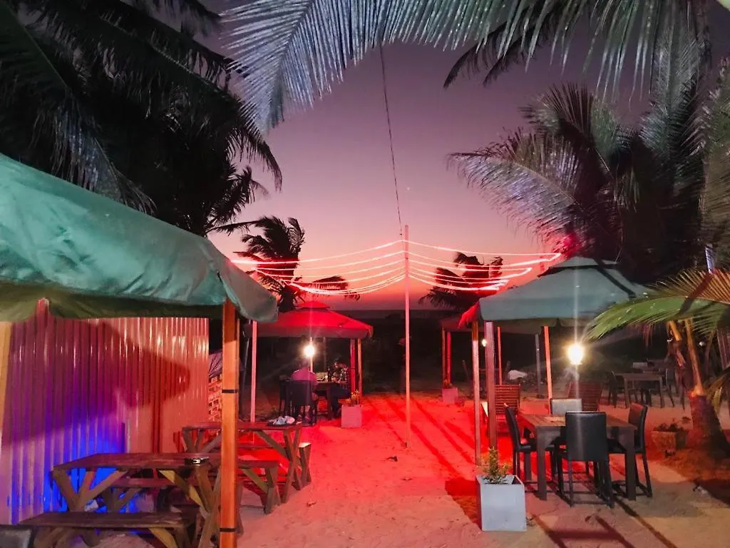 Sea Beach Resort نيجومبو 3*,
